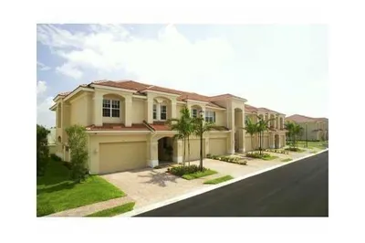 263 SW Walking Path 1