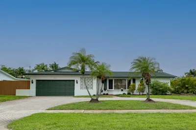5541 SW 7th Street 1