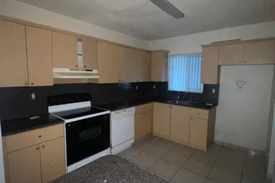 941 NE 169th Street #122 1