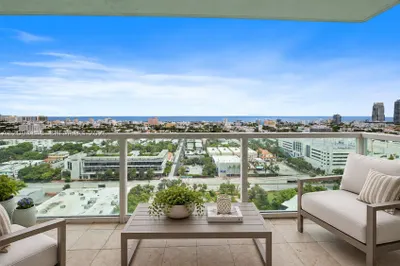 650 West Ave #2206 1