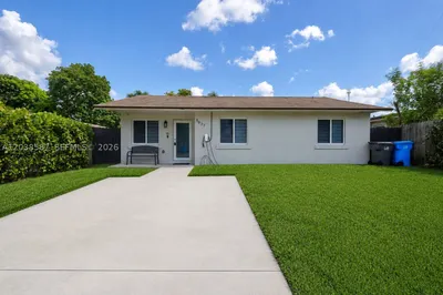 5637 SW 36th Ct 1