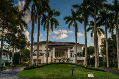 322 Costanera Road 1