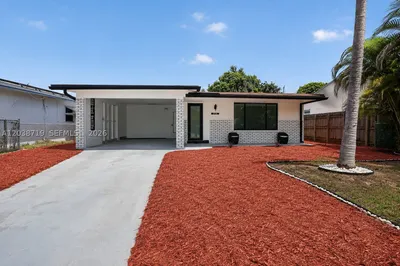258 SW 8th St 1