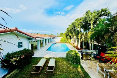 13180 SW 18th Ter 1