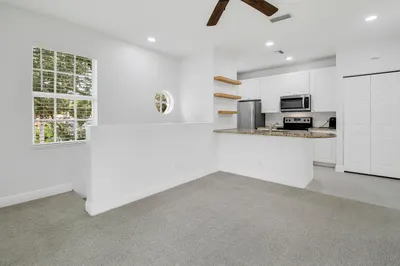 4014 Community Drive #1 1