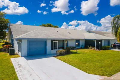 5292 Garrett Lane 1