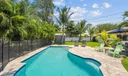 5 E Riverside Drive Photo