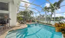 560 SW Bay Pointe Circle Photo