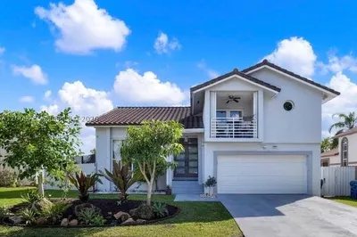 16070 SW 89th Ave Rd 1