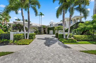 136 Echo Drive 1