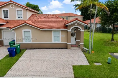 13837 SW 273rd Ter 1