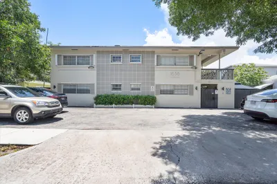 1638 Plunkett Street #1 1