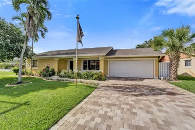 11720 SW 59th Ct 1