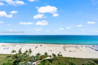 100 Lincoln Rd #1447 1