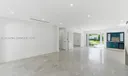291 E Shore Dr E Photo
