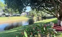 22 Markham A Photo