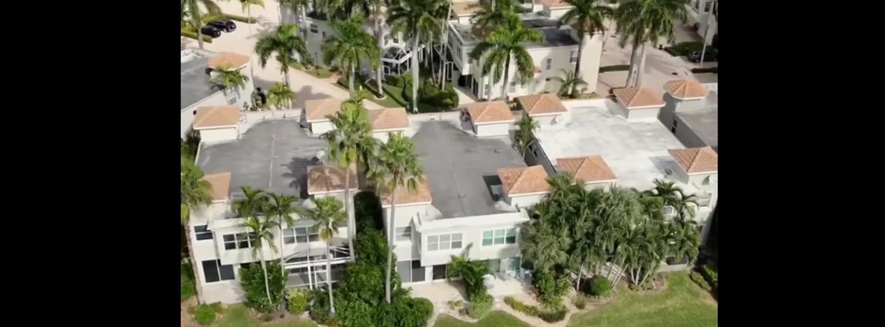 Elegant Townhome in PGA National