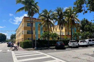 1308 Drexel Ave #108 1