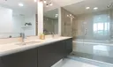 6620 Indian Creek Dr #408 Photo