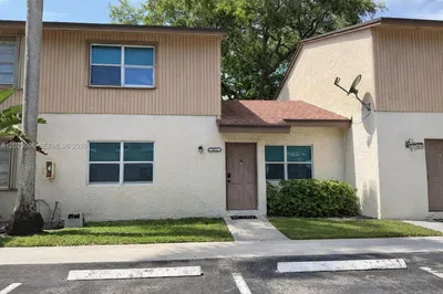 7471 W Sunrise Blvd #7471 1