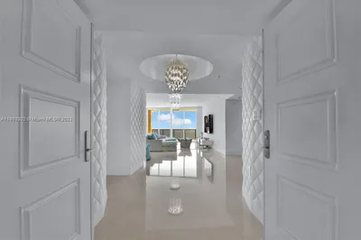 16275 Collins Ave #2601 1