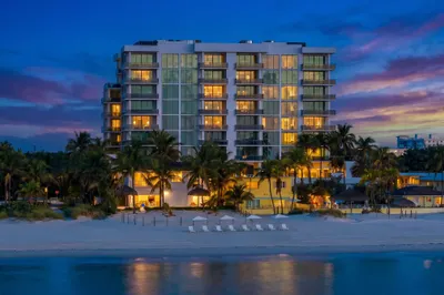 305 Briny Avenue #805 1
