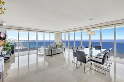 1830 S Ocean Dr #3901 1