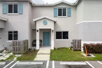 448 NW 12th Pl #448 1