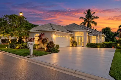 7592 Ironbridge Circle 1