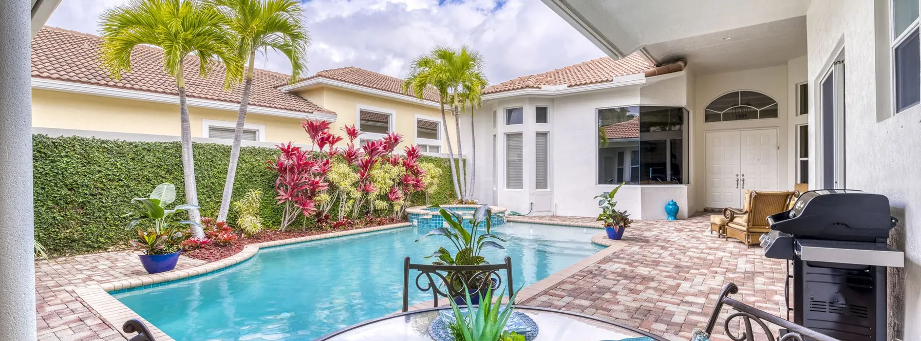 Just Listed | 810 Floret Drive