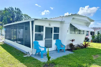 5400 SE Jack Avenue, H3 1