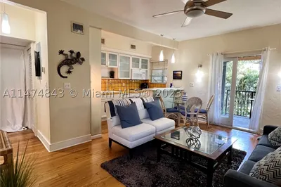 1550 Jefferson Ave #6 1