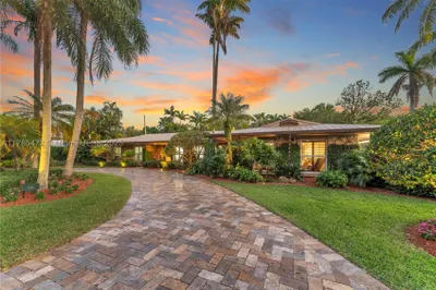 7180 SW 115th Ter 1