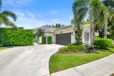 1839 S Club Drive 1