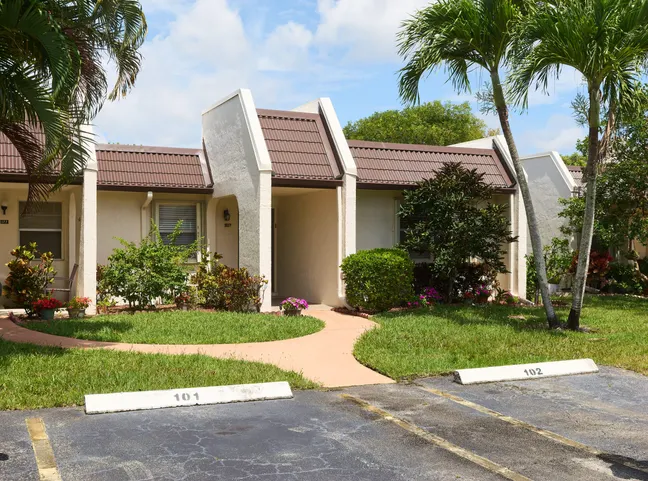 Just Listed | 175 Lake Susan Lane
