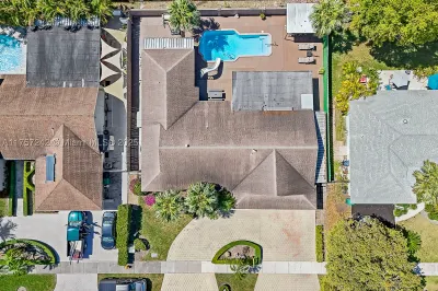 9512 SW 118th Pl 1