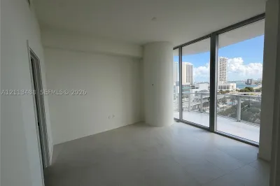 1400 Biscayne Blvd #806 1