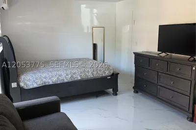 8830 NW 150th St 1