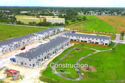 401 NW 12 PLACE #401 1