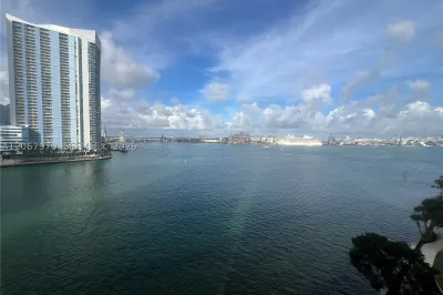 888 Brickell Key Dr #806 1