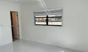706 W 40th Pl #Efficiency Photo