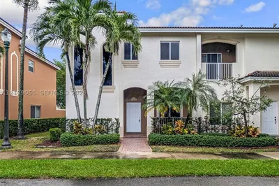 2376 SE 17th Ter #2376 1