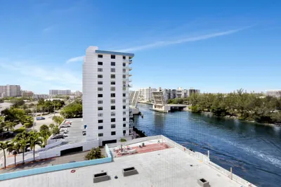 1505 N Riverside Drive #802 1
