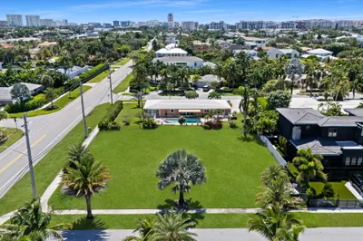 498 NE 10th Street 1