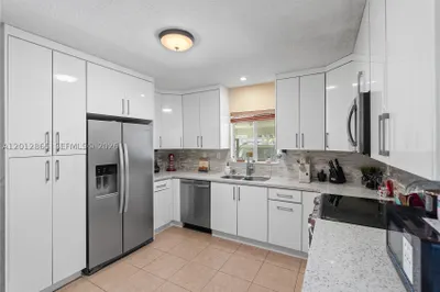 5300 NW 30th Pl 1