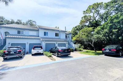 9746 Nickels Boulevard #104 1