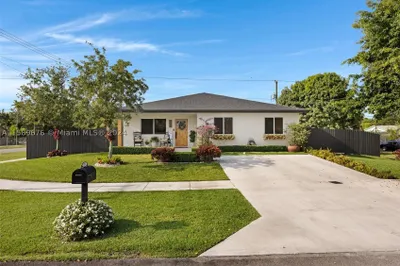 713 SW 5th Ter 1