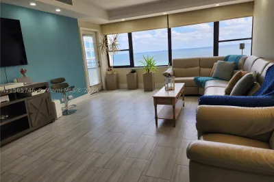 3505 S Ocean Dr #1421 1