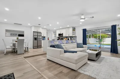 4421 NW 2nd Court 1