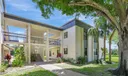225 SE 10th Street #9d Photo
